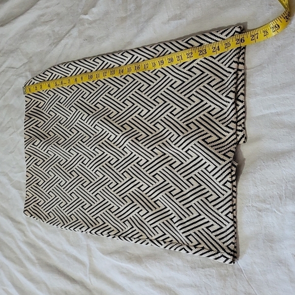 Zara Trafaluc Women's Aztec Print Pencil Skirt Size Medium - Picture 9 of 9